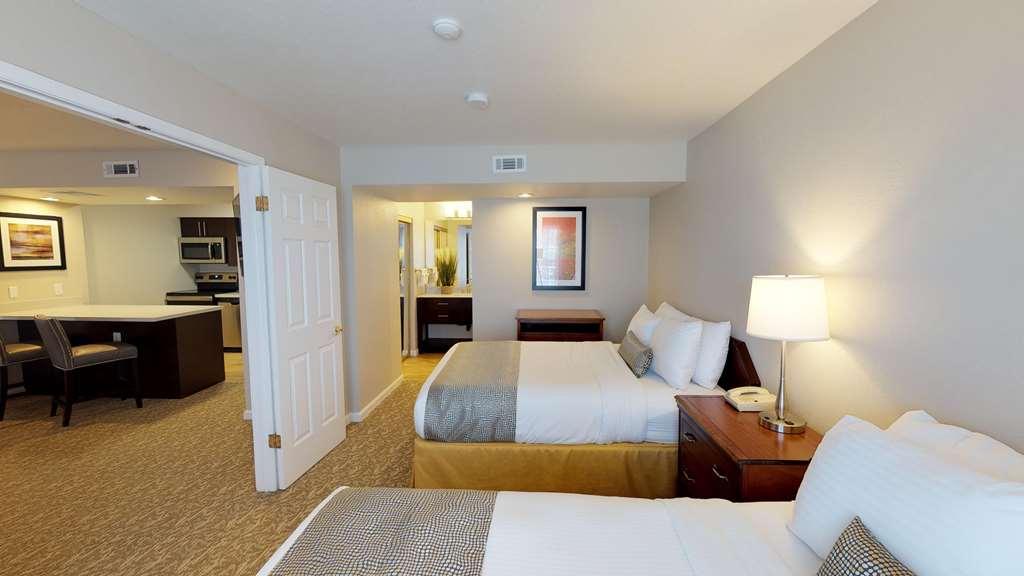 Chase Suite Hotel Newark Fremont Kamer foto