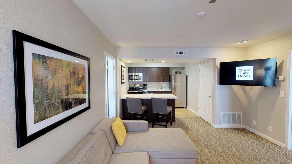 Chase Suite Hotel Newark Fremont Kamer foto