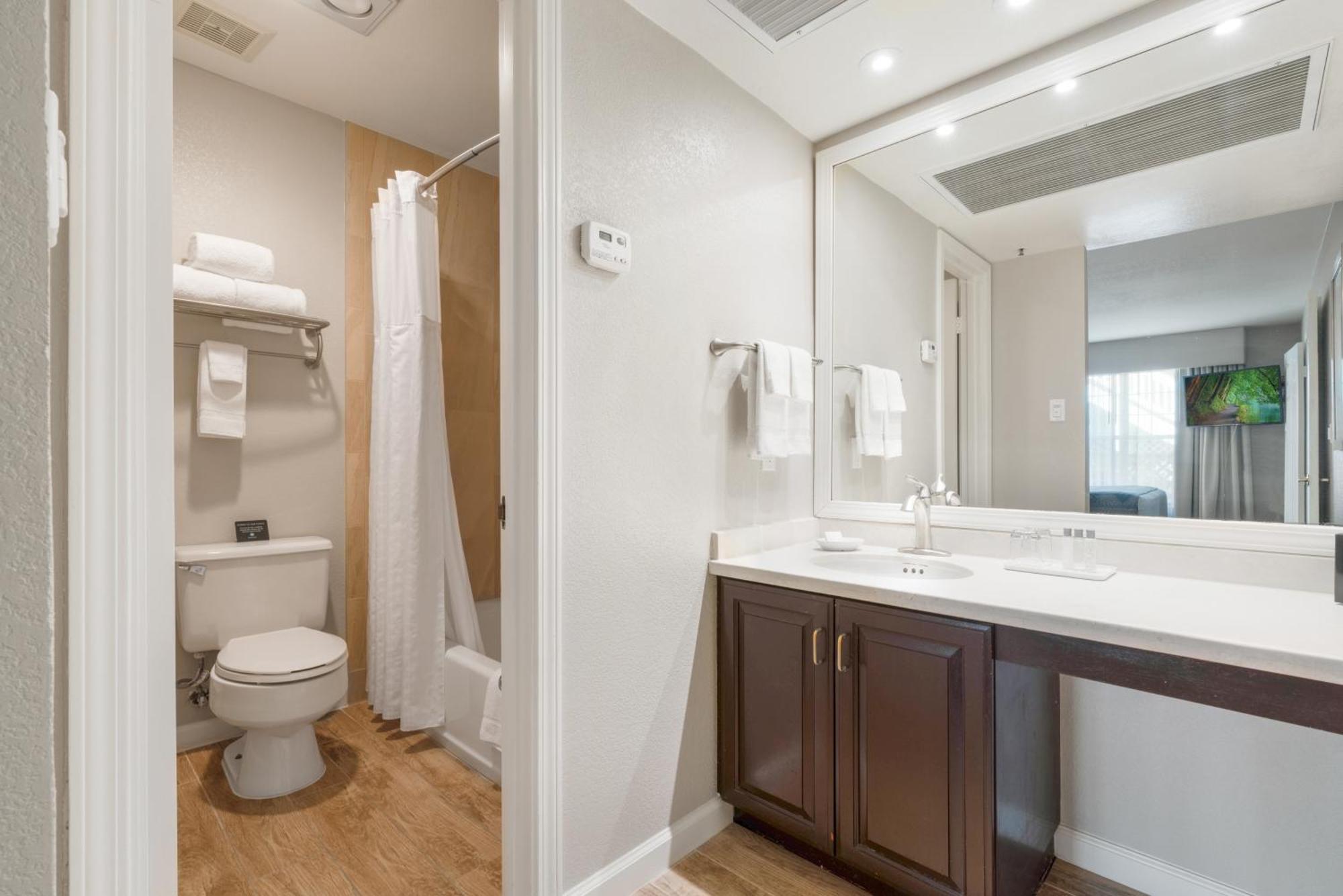 Chase Suite Hotel Newark Fremont Buitenkant foto